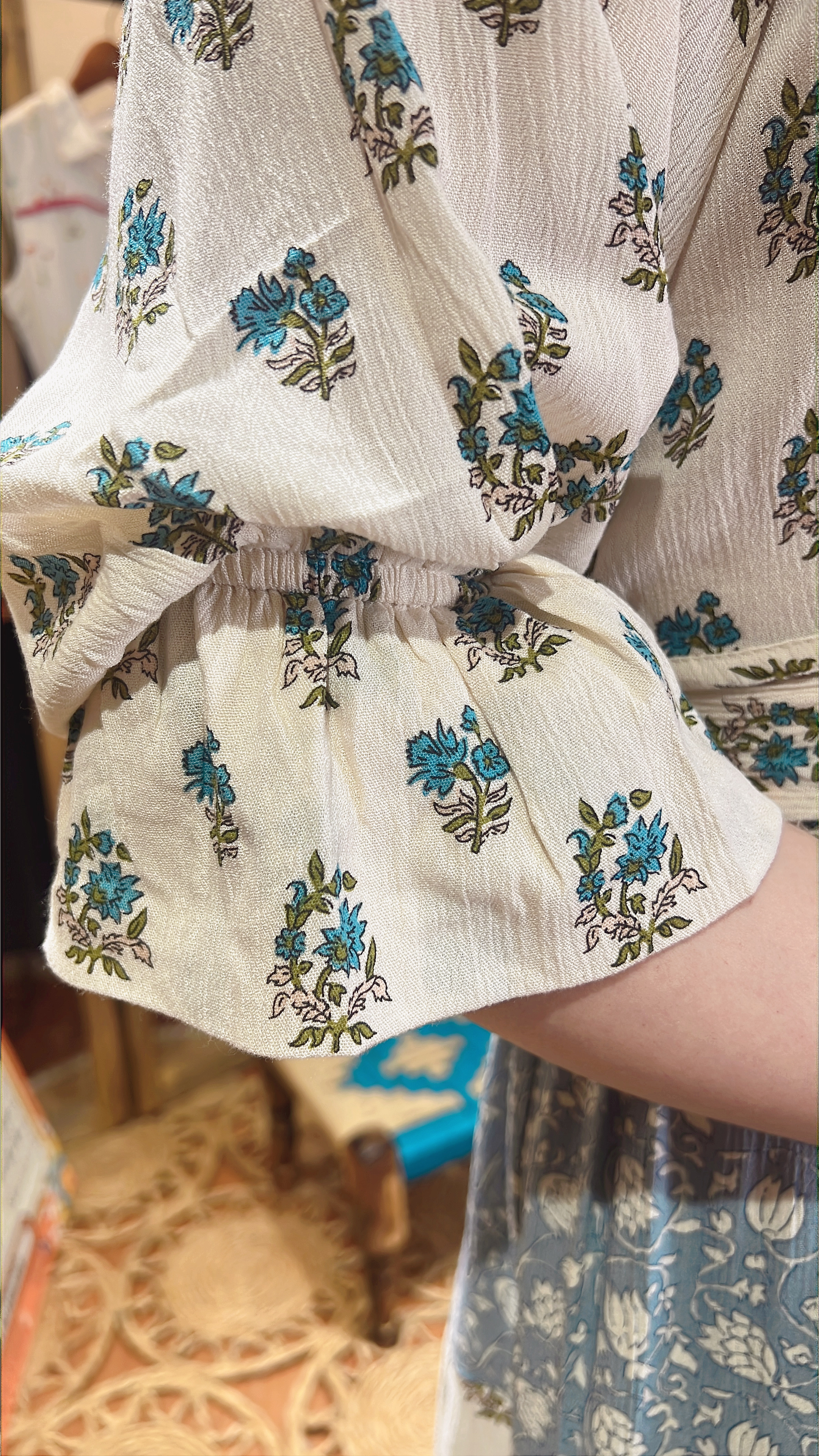 1964 Beige Ribbon Back 17" Mid Sleeve Top