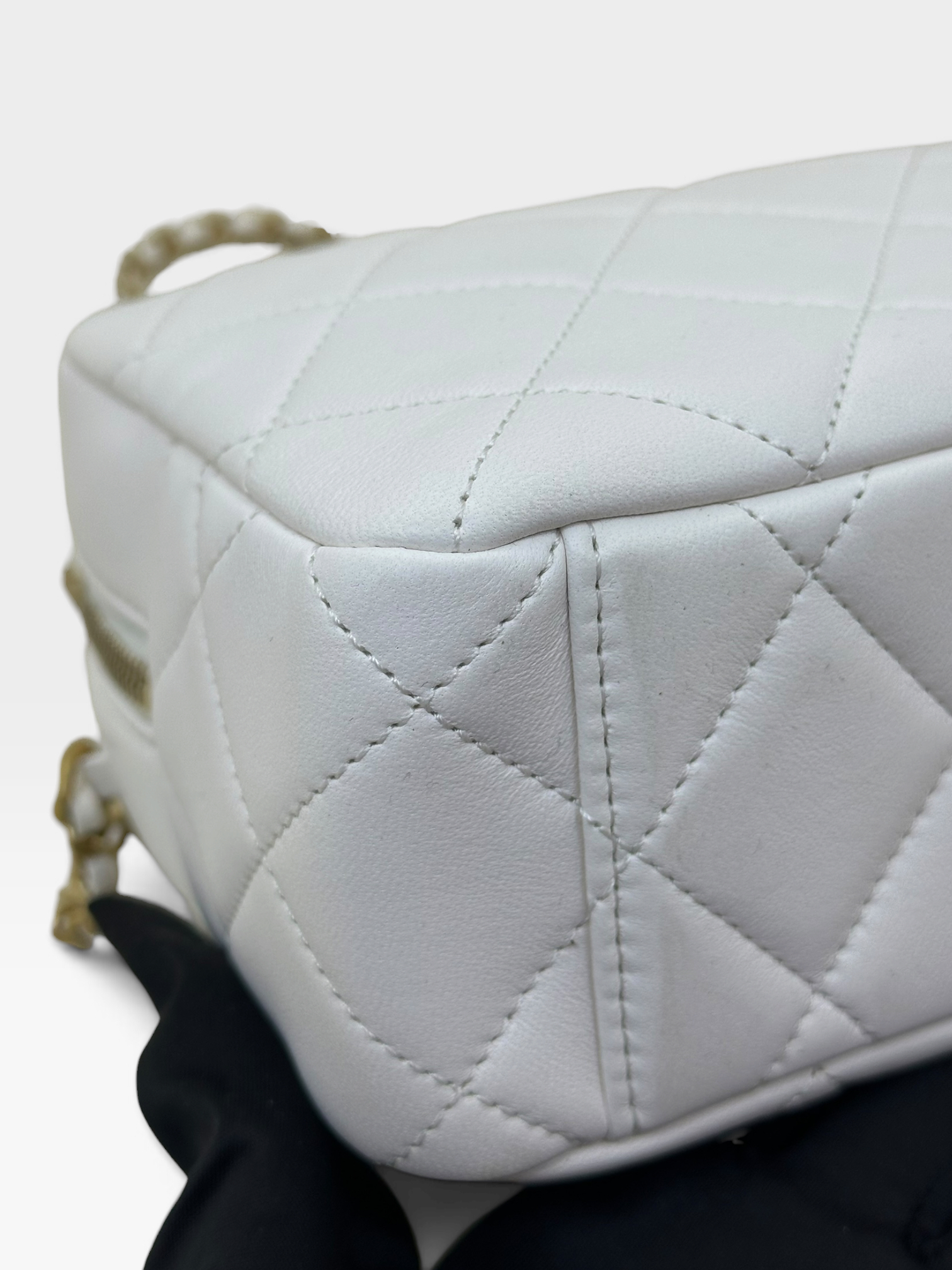 Pre-Owned CHANEL Top Handle Bowling Bag / Product Code: K090406