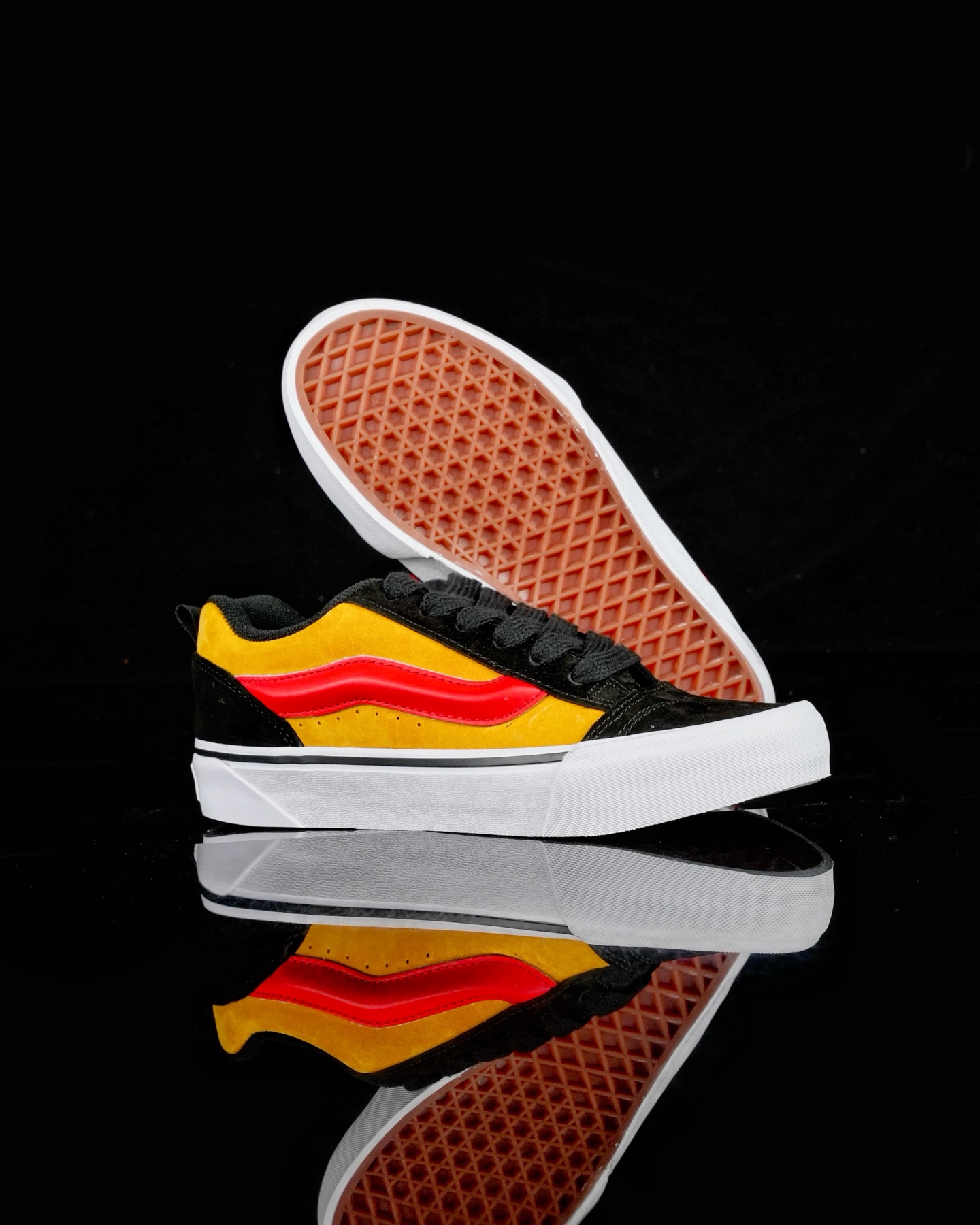 Vans Knu Skool