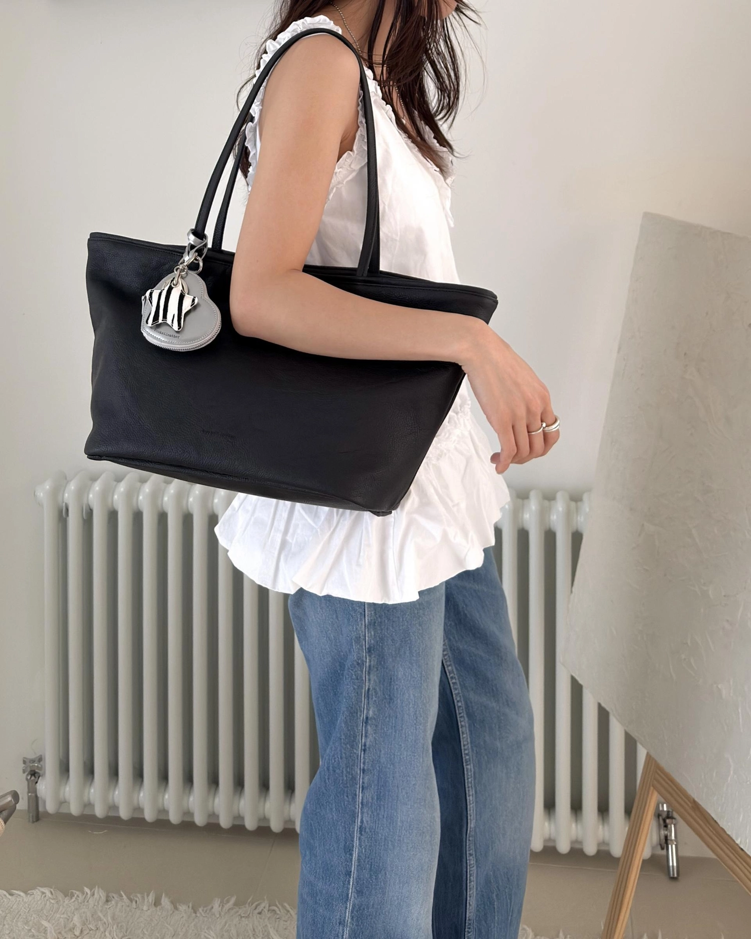 【26SS 】預訂_Middle Shopper by Bucks & Leather