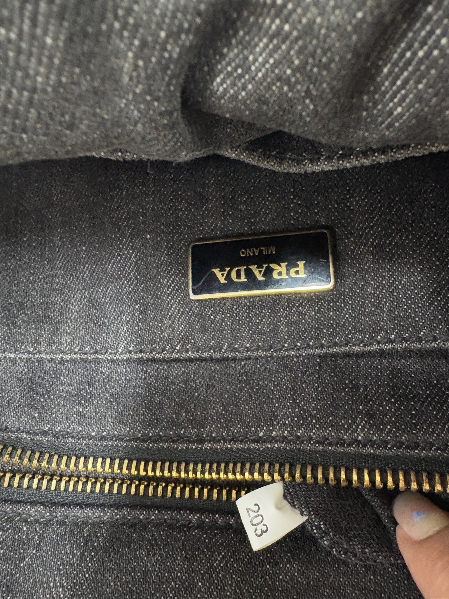 【預訂貨品】Prada黑色牛仔沙灘包