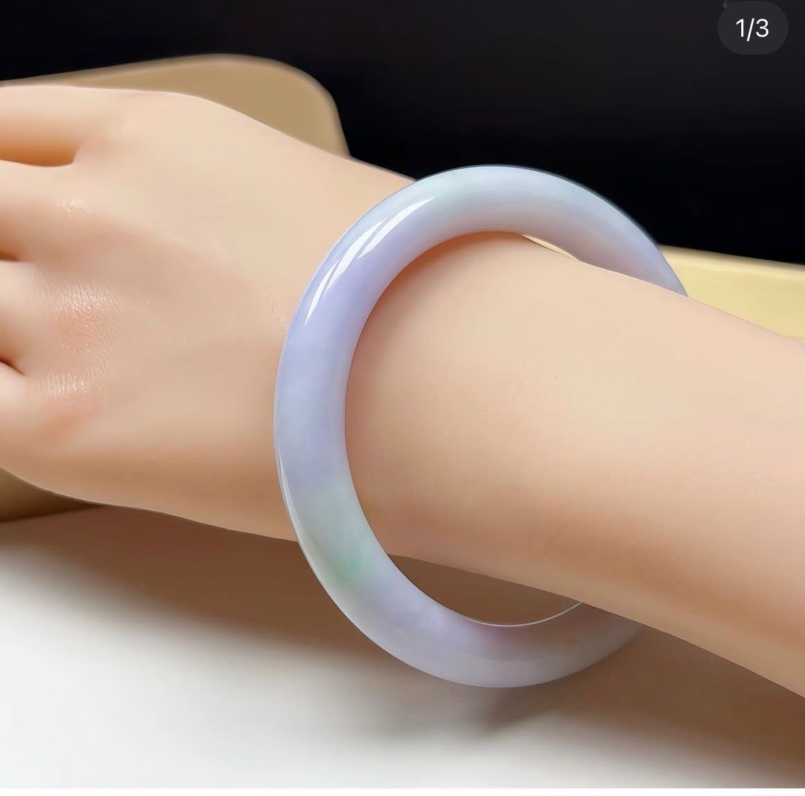 58mm 春彩翡翠圓條（附送香港鑑定證書）