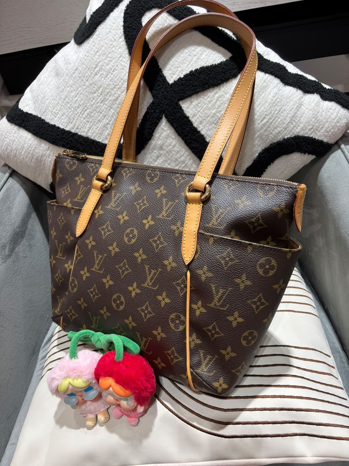 Lv totally pm tote bag 100%Authentic,98%new ✅dust bag
