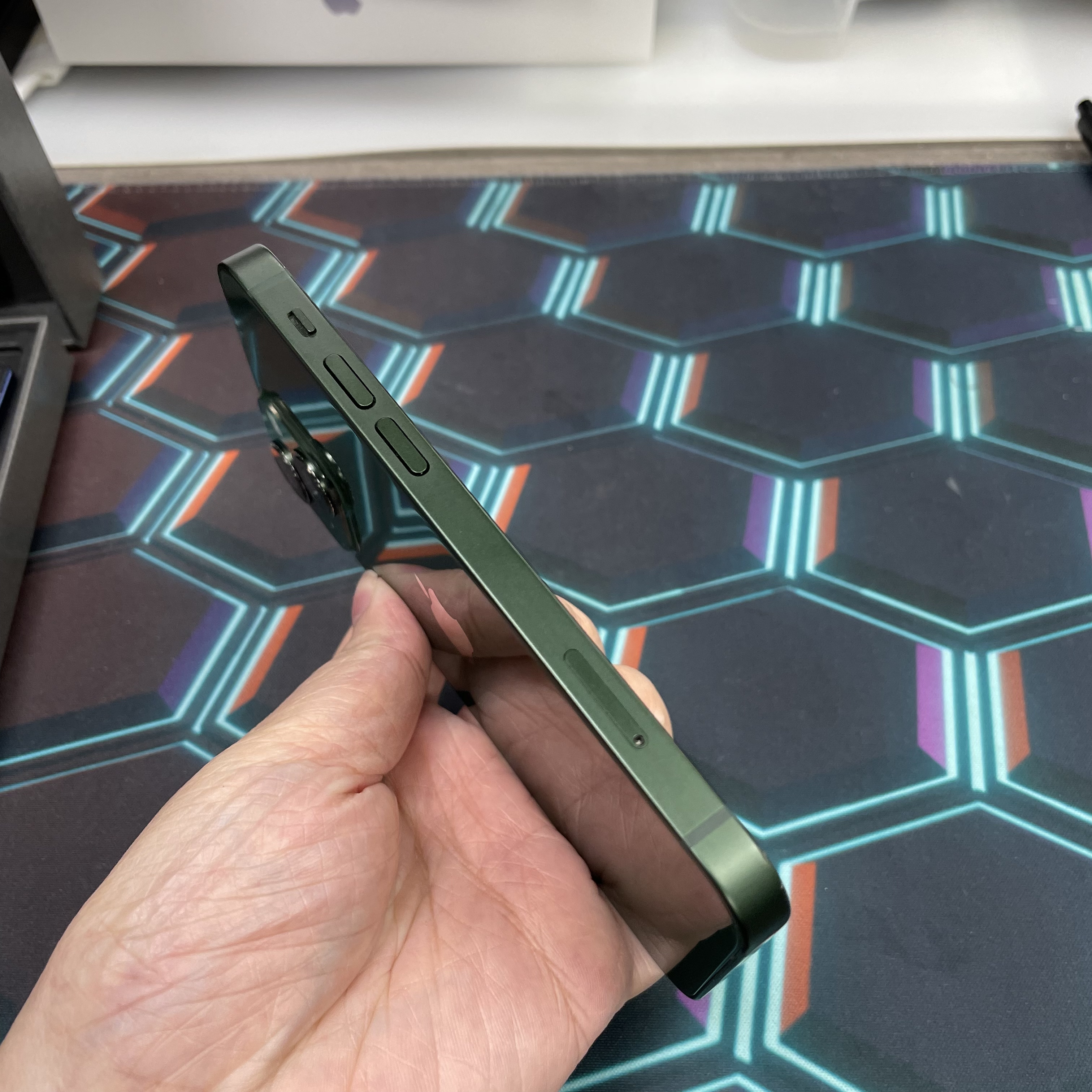 *7905 13 mini 勁靚機 256GB 電75 綠色 green