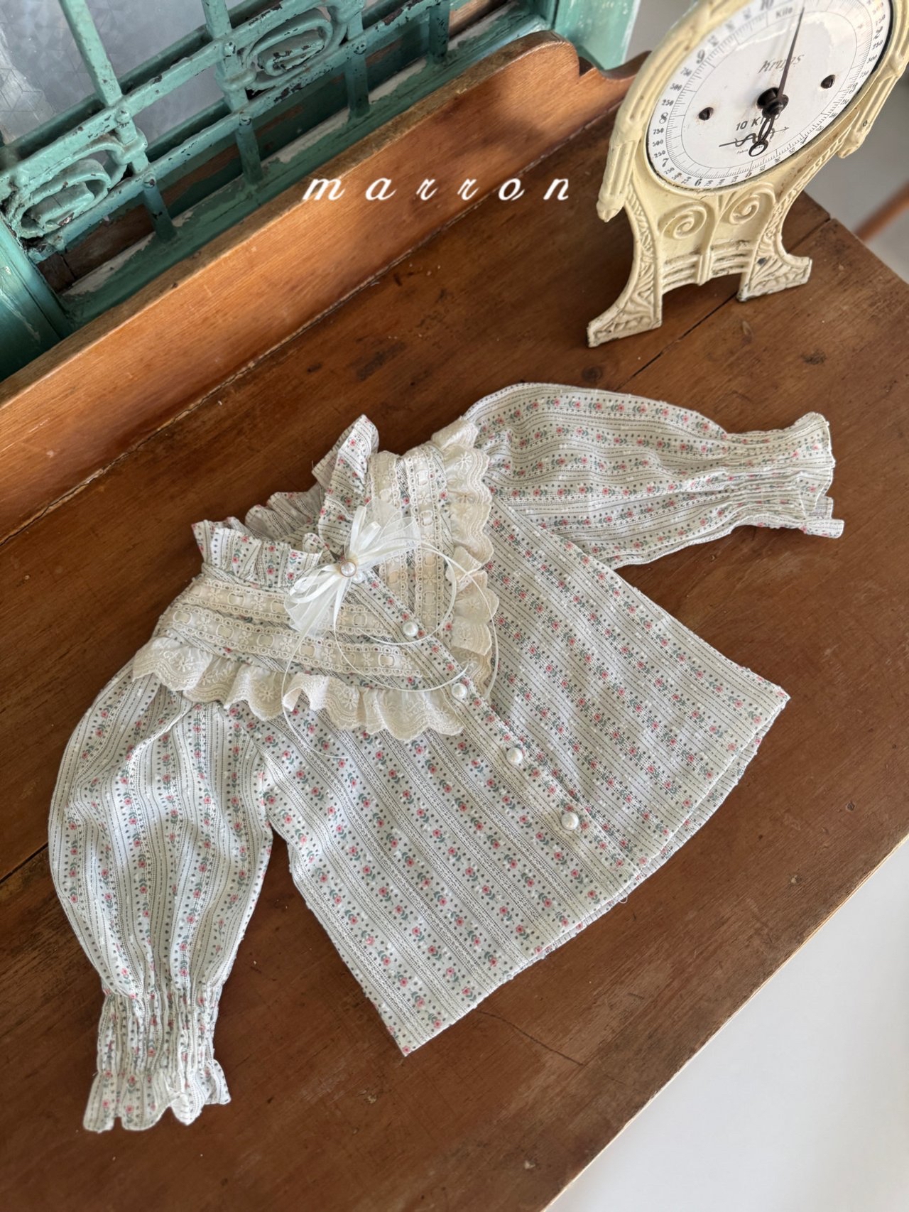 🇰🇷Marron blouse