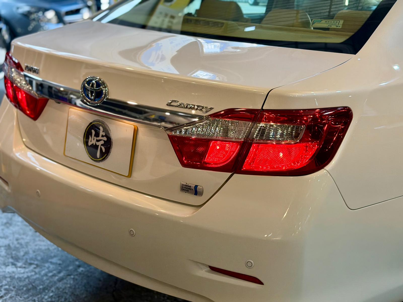 Toyota CAMRY 2.5 Hybrid 2012