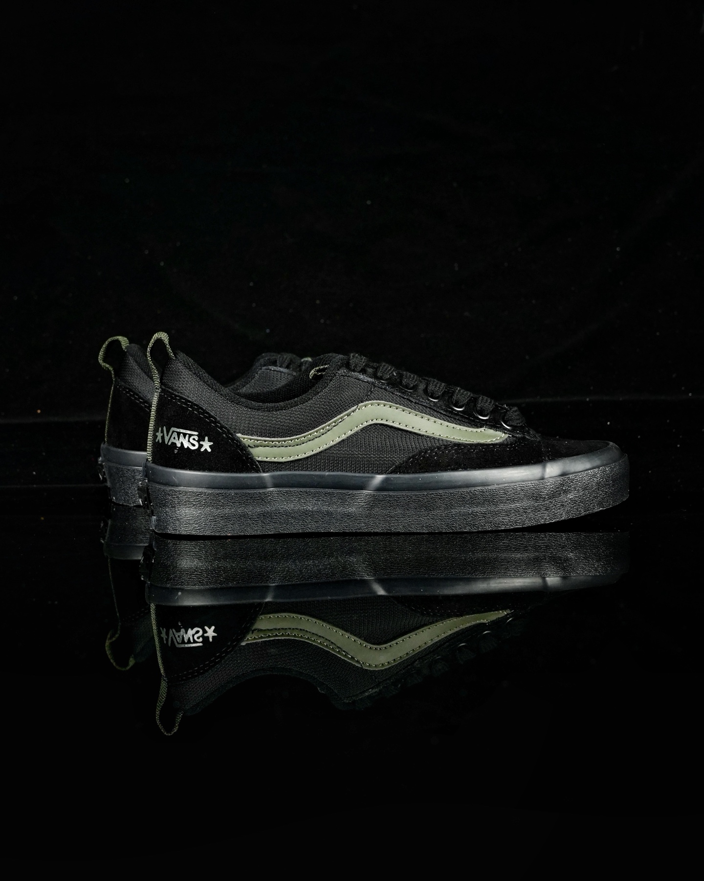 Vans Old Skool 36+ Atiba Jefferson