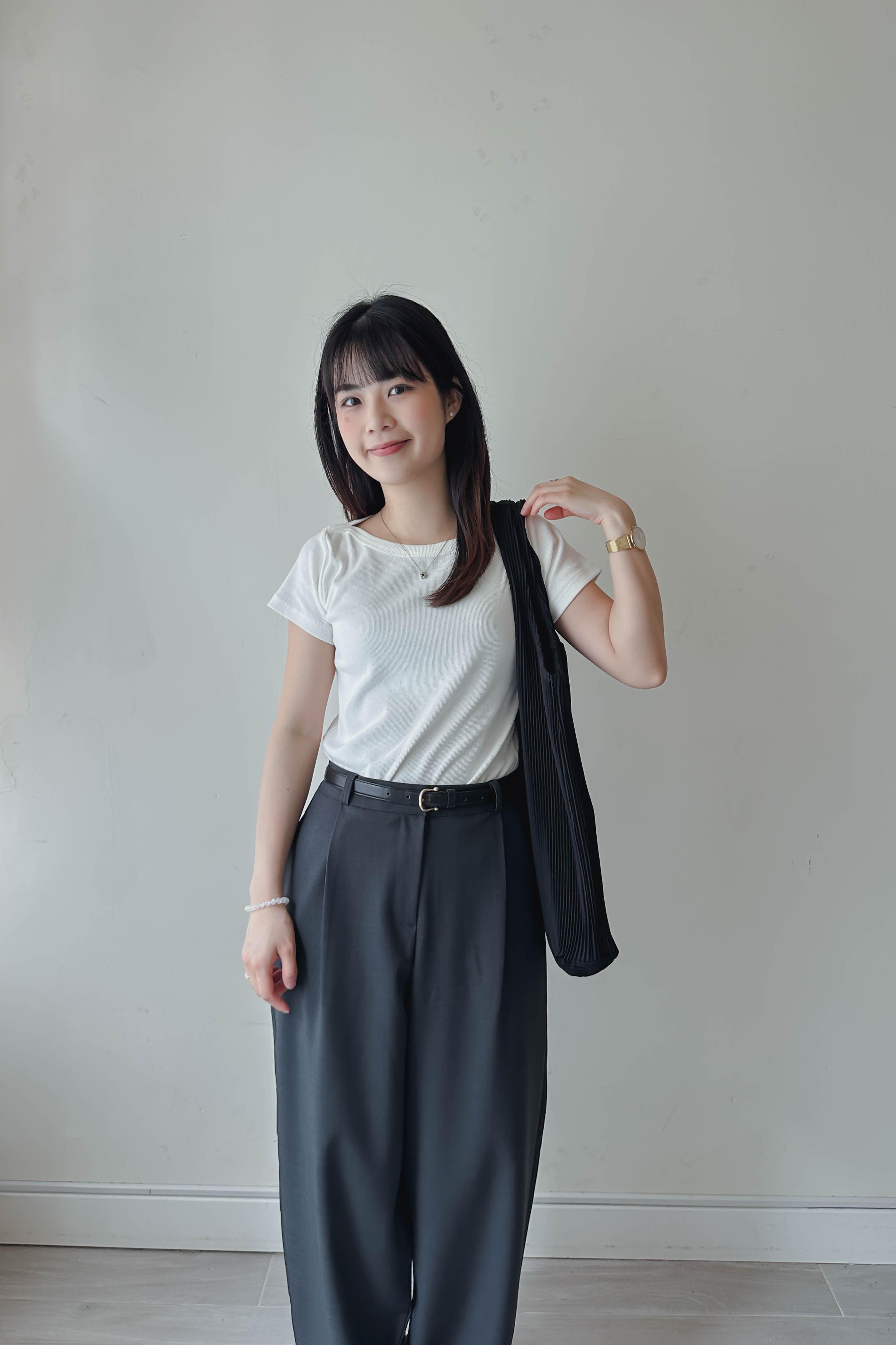 修身船領設計感Tee (兩色入)