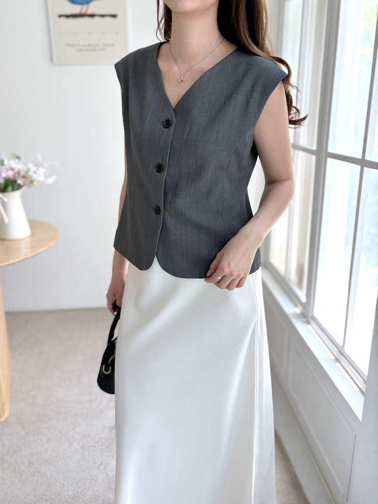 Signature Linen Blend Vest (Charcoal)