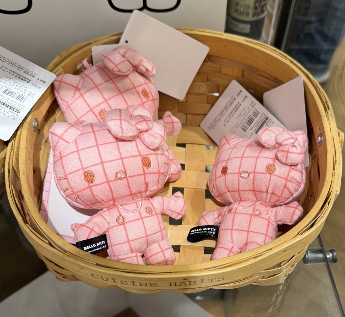 日本直送日本上野限定birthday Bar Kitty公仔掛飾