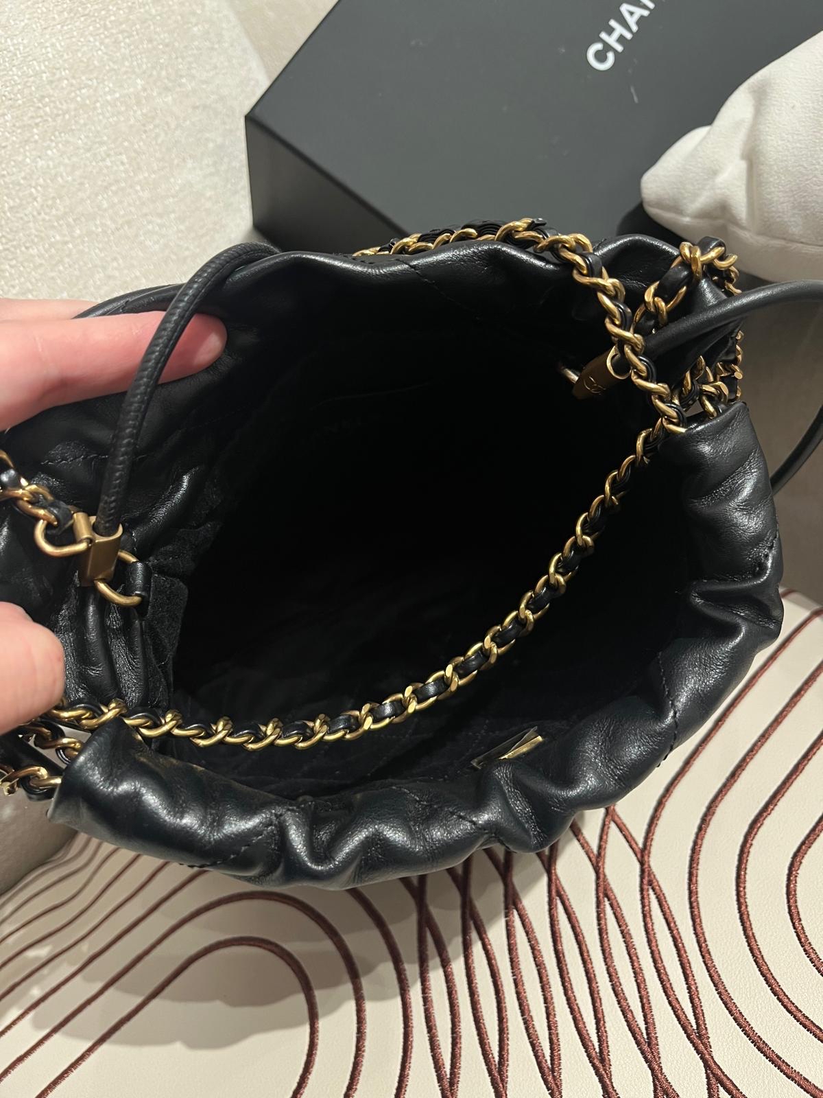 Chanel 22 Mini 黑色牛皮金鏈 100%Authentic, 95%New ✅專門店收據✅晶片✅Dust bag✅Box