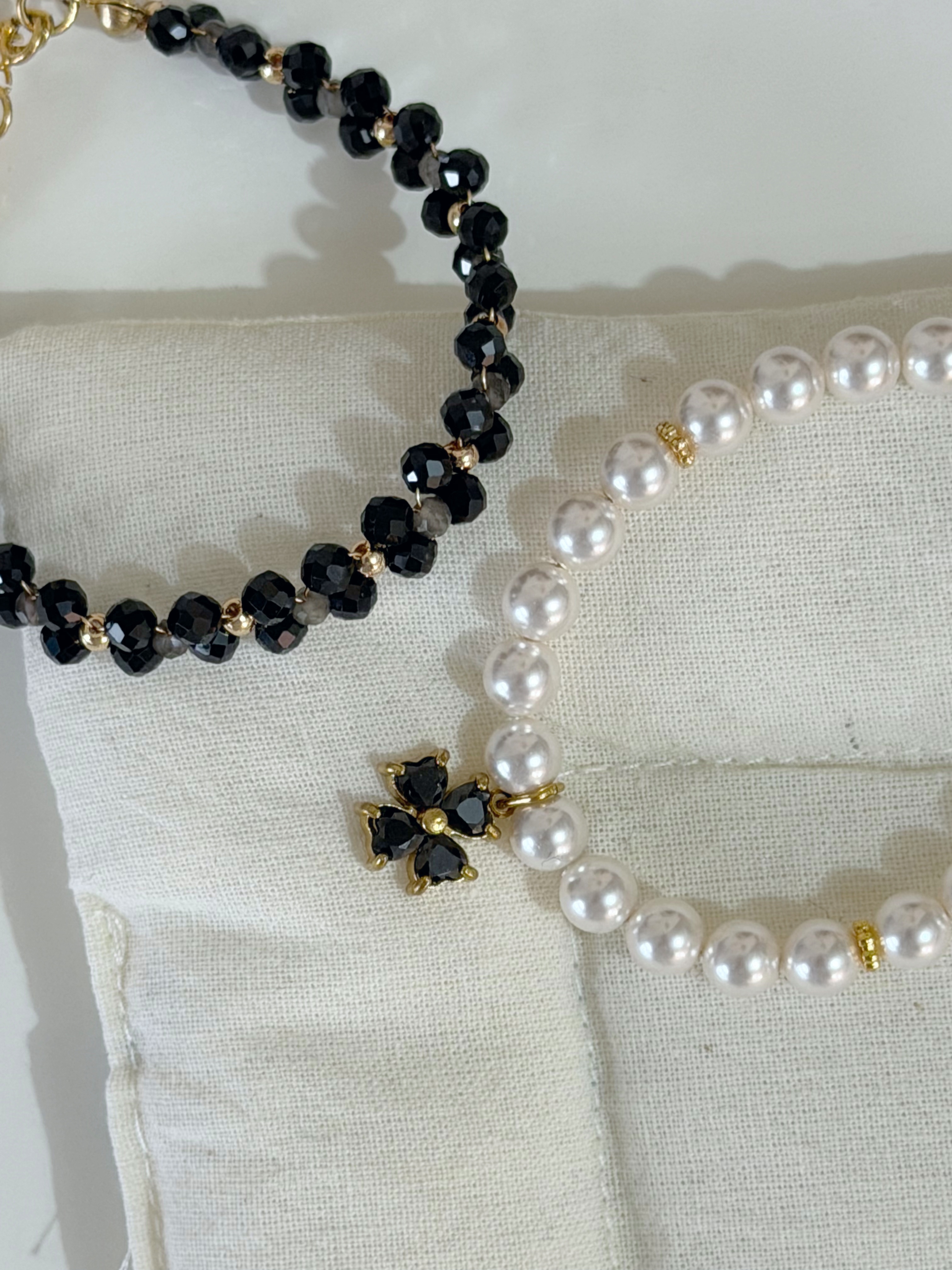 雅黑小花x 閃夜黑色花織Combo Set手鍊