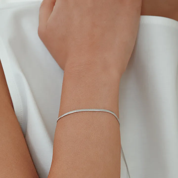 [LUNNE] Satin Snake Chain Bracelet (2色)