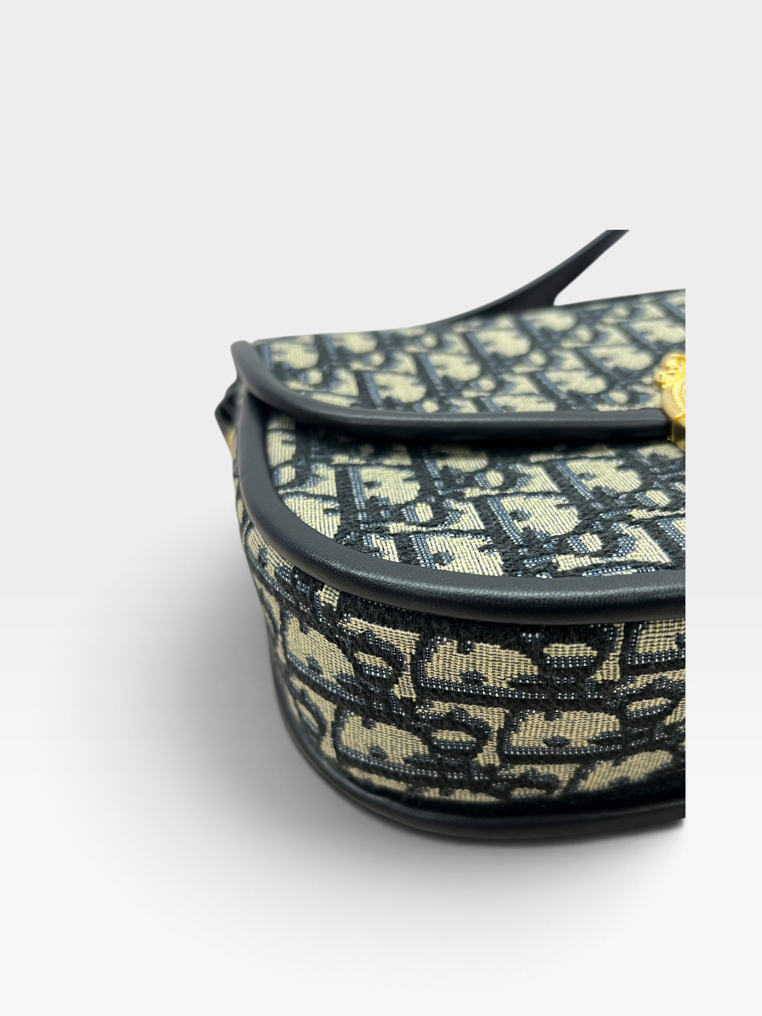 Pre-Owned DIOR Médaillon / Product Code: 082806