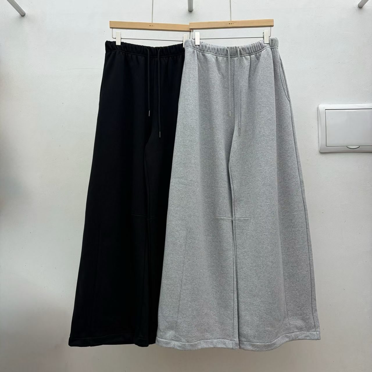 (2026FW) MOI - PANTS