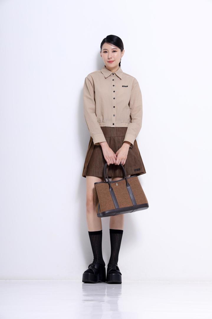 独家刺绣MW字母长袖上衣 2692