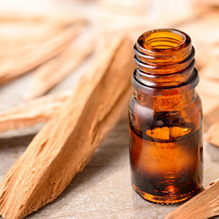 【泰國製】Kizuna 100%純香薰精油 - 檀香精油 (5ml)