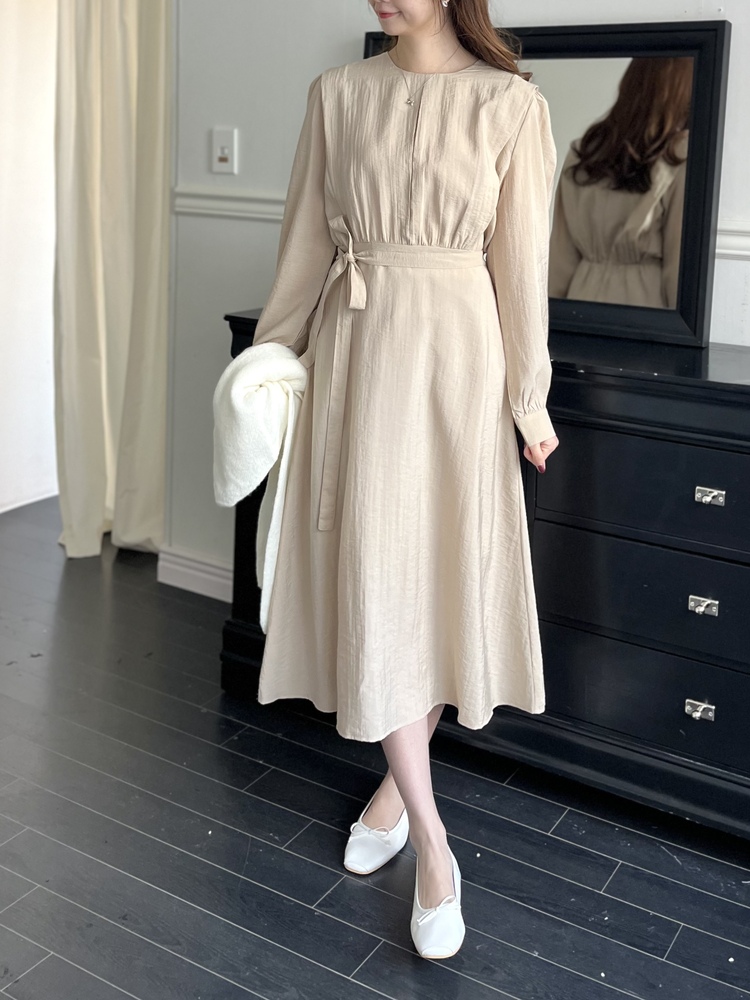 Pleated Yoke Detail Dress (Beige)