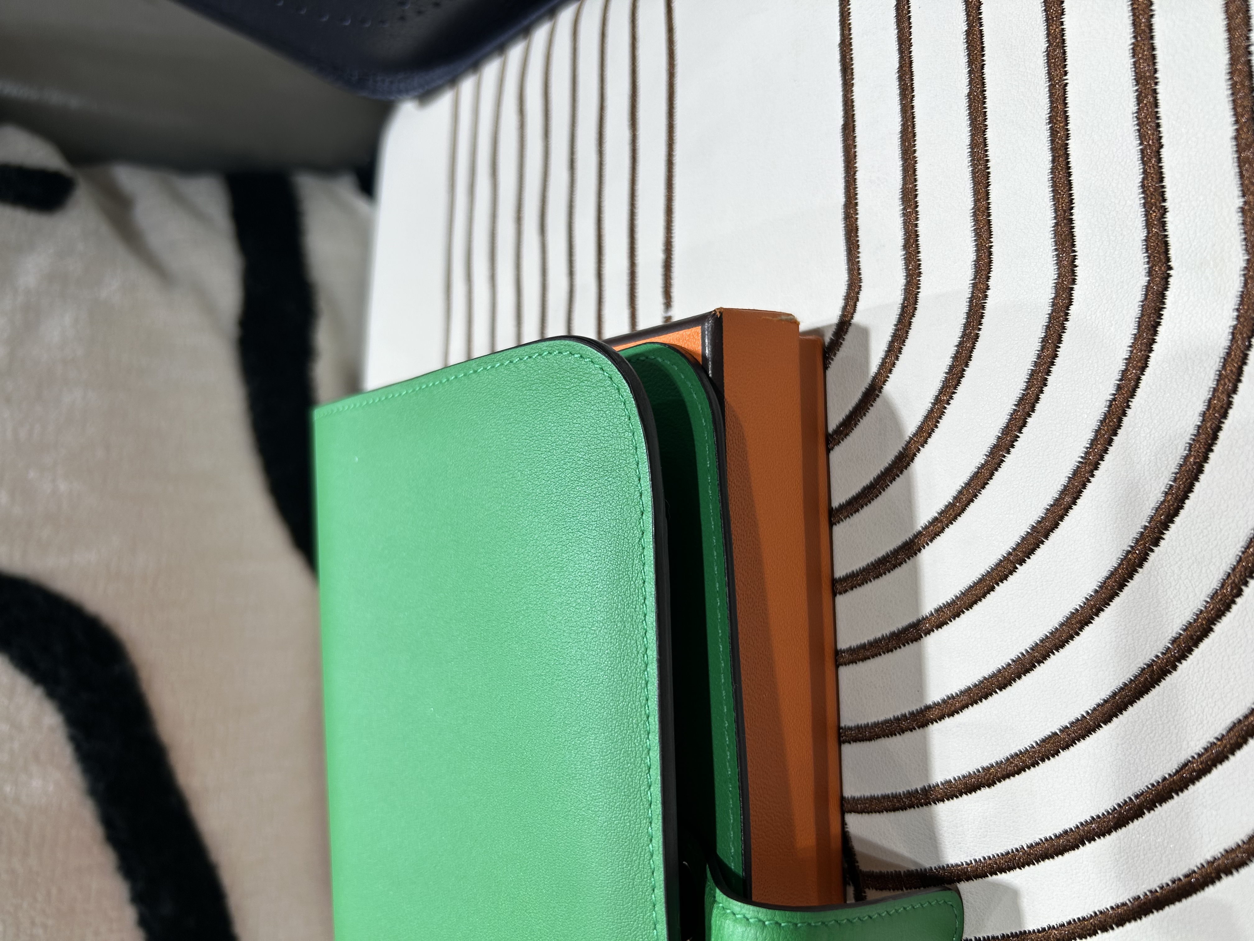 未使用品 HERMES Dogon duo gm wallet Stamp C 100%Authentic, Unused 未使用品 ✅Box
