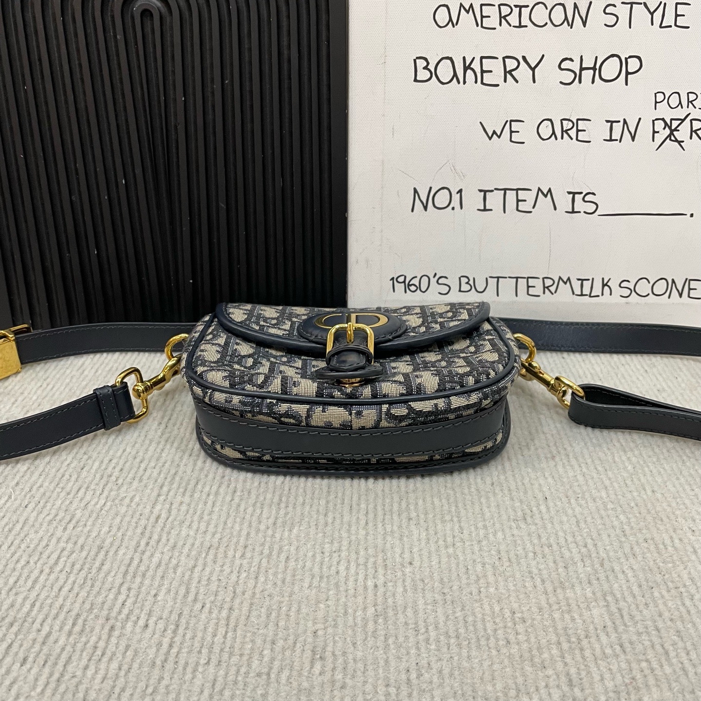 【預訂貨品】Dior 老花Bobby 