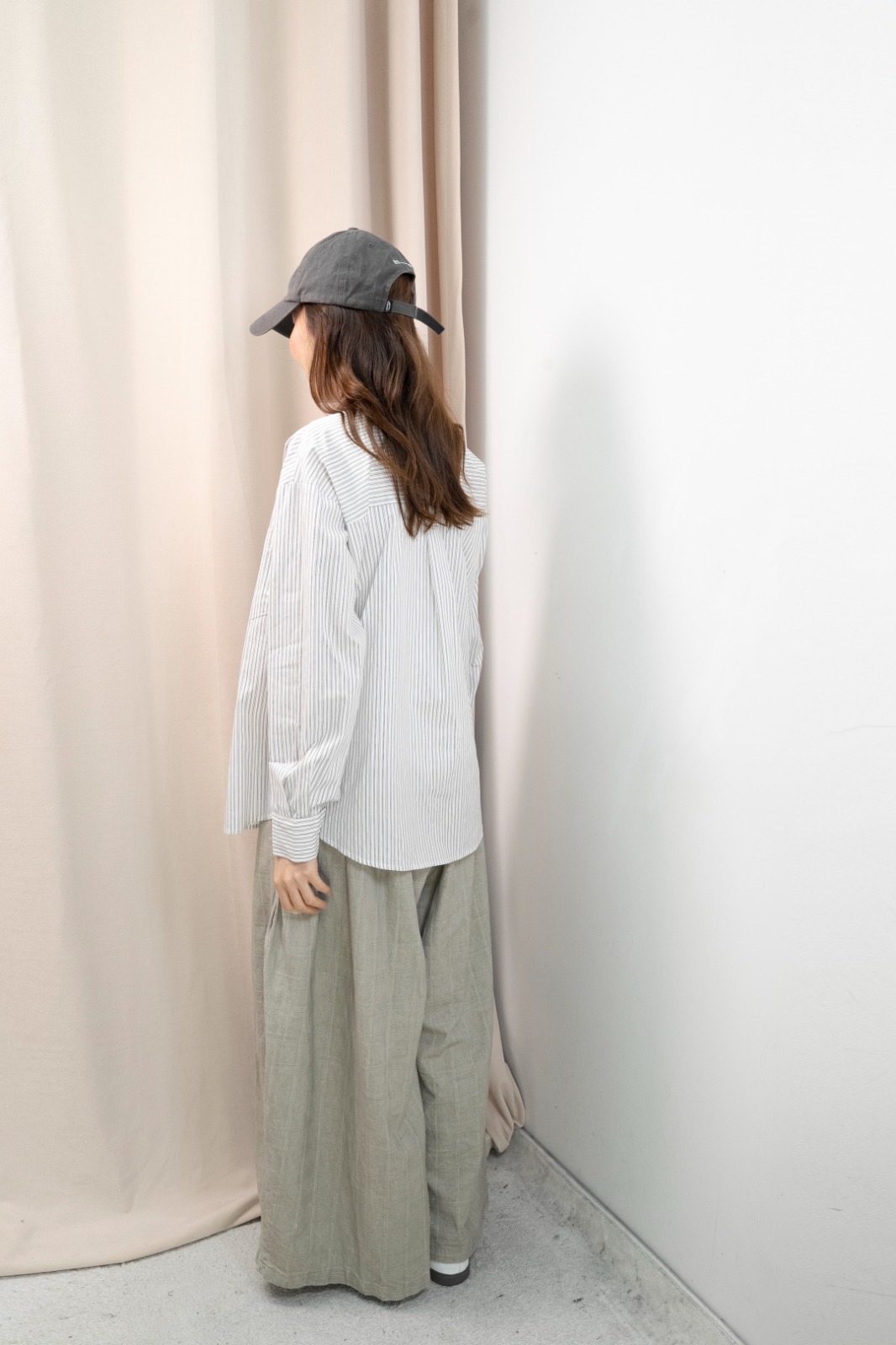 直間紋Smart causal 襯衫（米啡間）