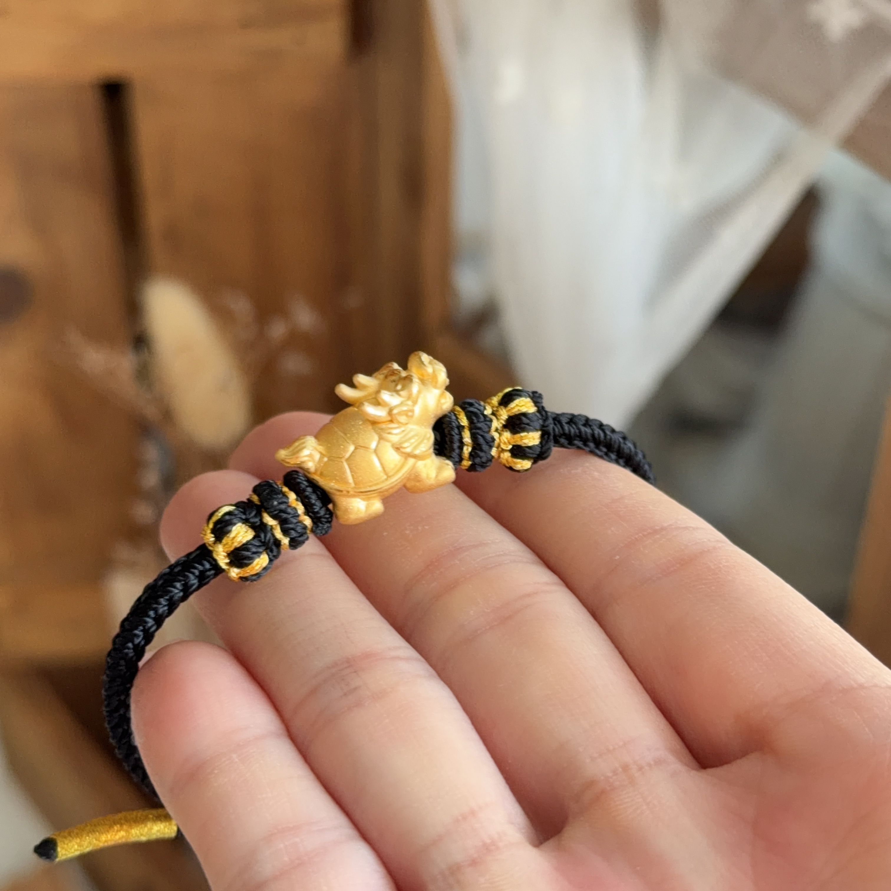 999硬金龍龜襯手绳