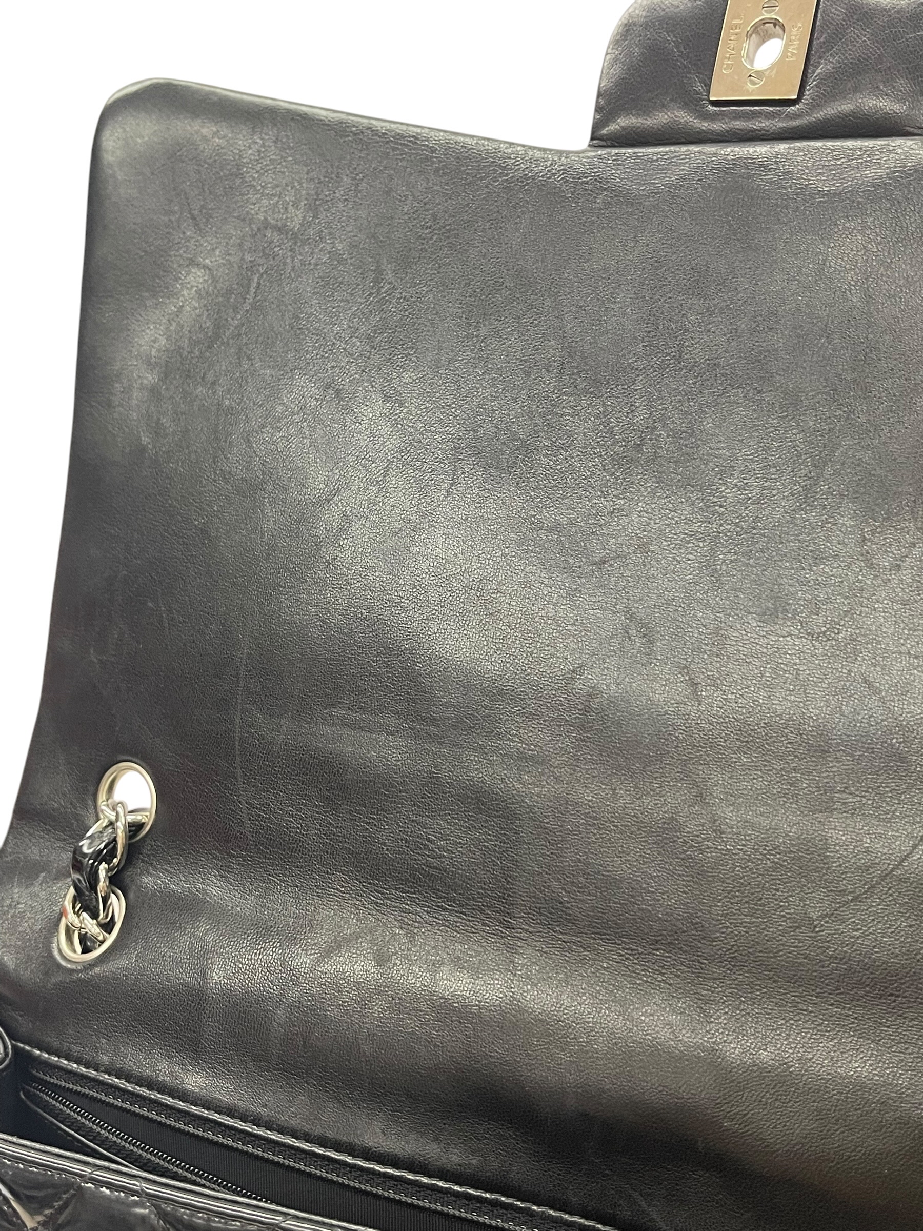 Pre-owned Chanel Maxi Classic Flap Bag / Product Code: 081301