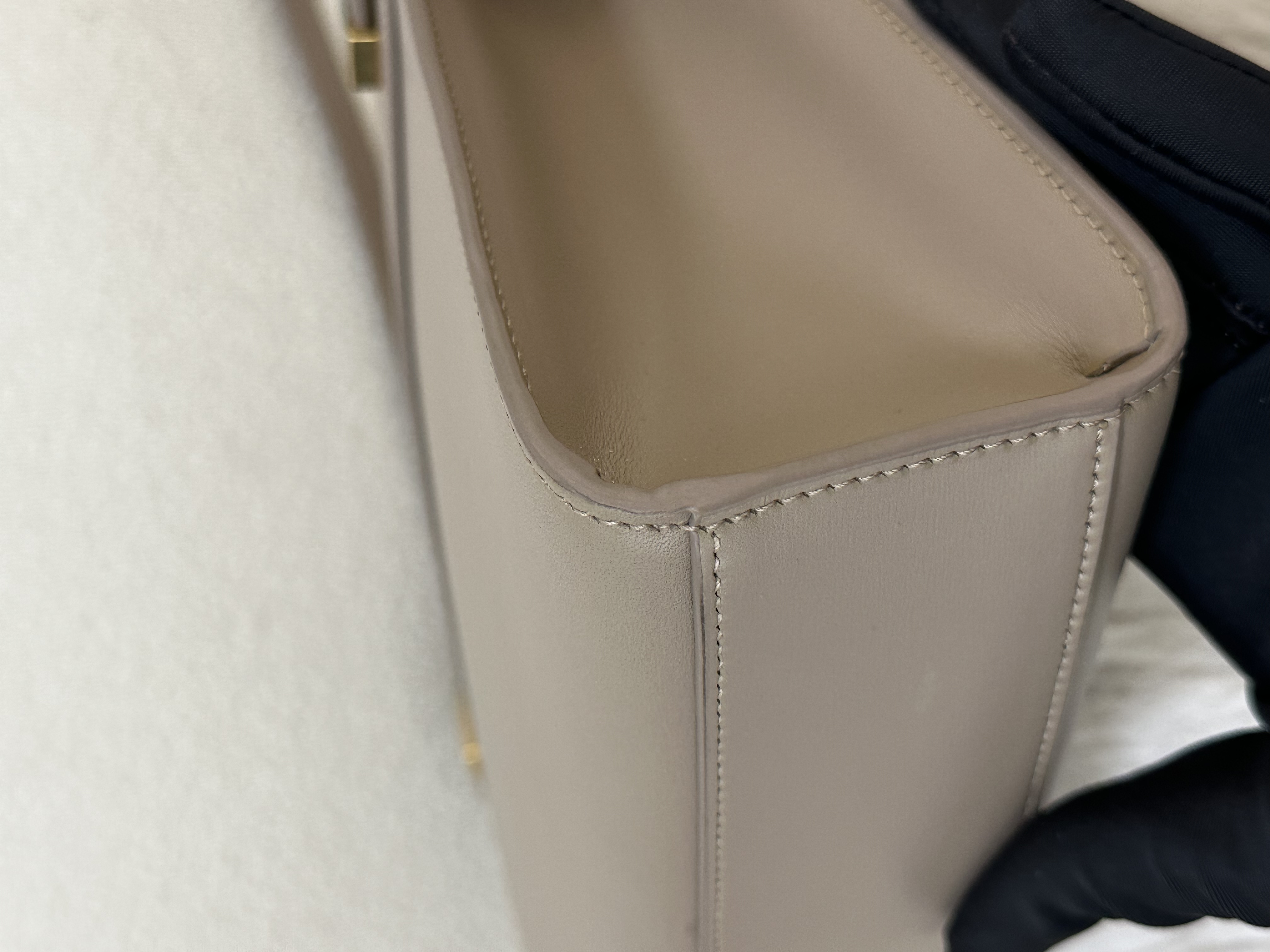 Pre-Owend YSL Manhattan Box / Product Code: 26022420