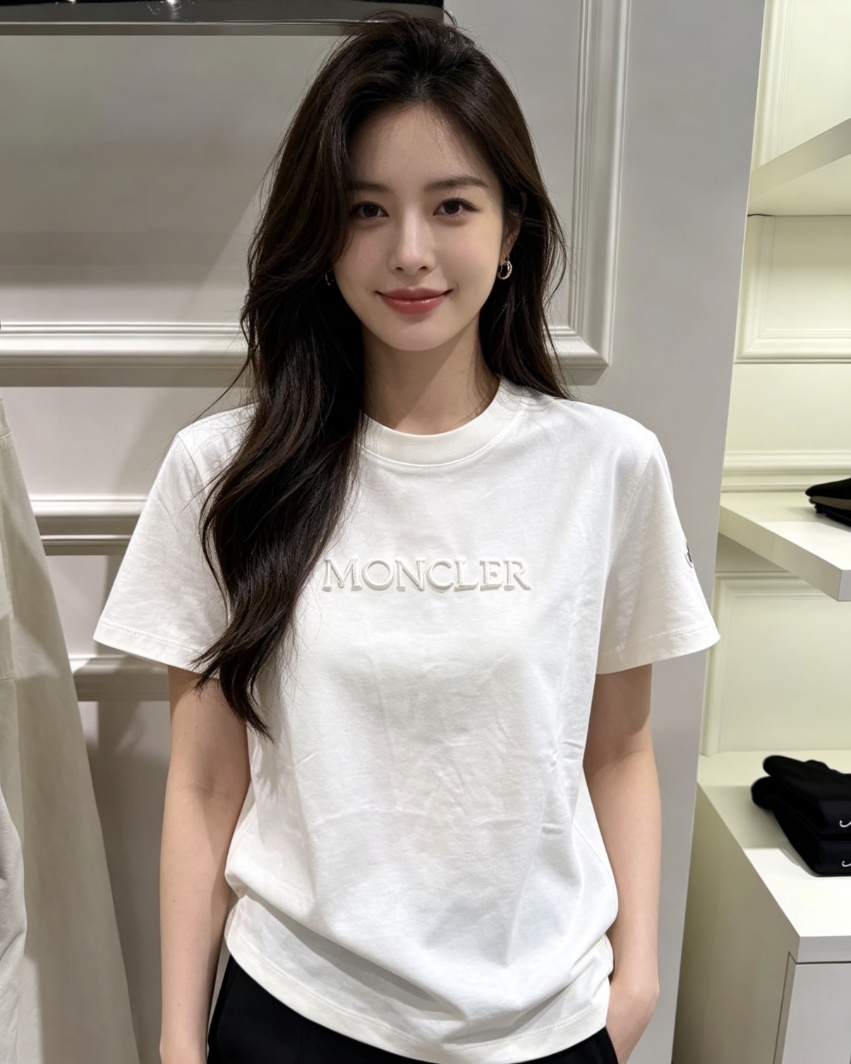 限時優惠✨訂貨📮Moncler 刺繡logo Tee  Size XS S M L  color: White ivory 
