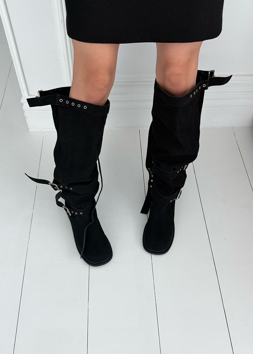 C06 過膝堆堆猄皮Boots
