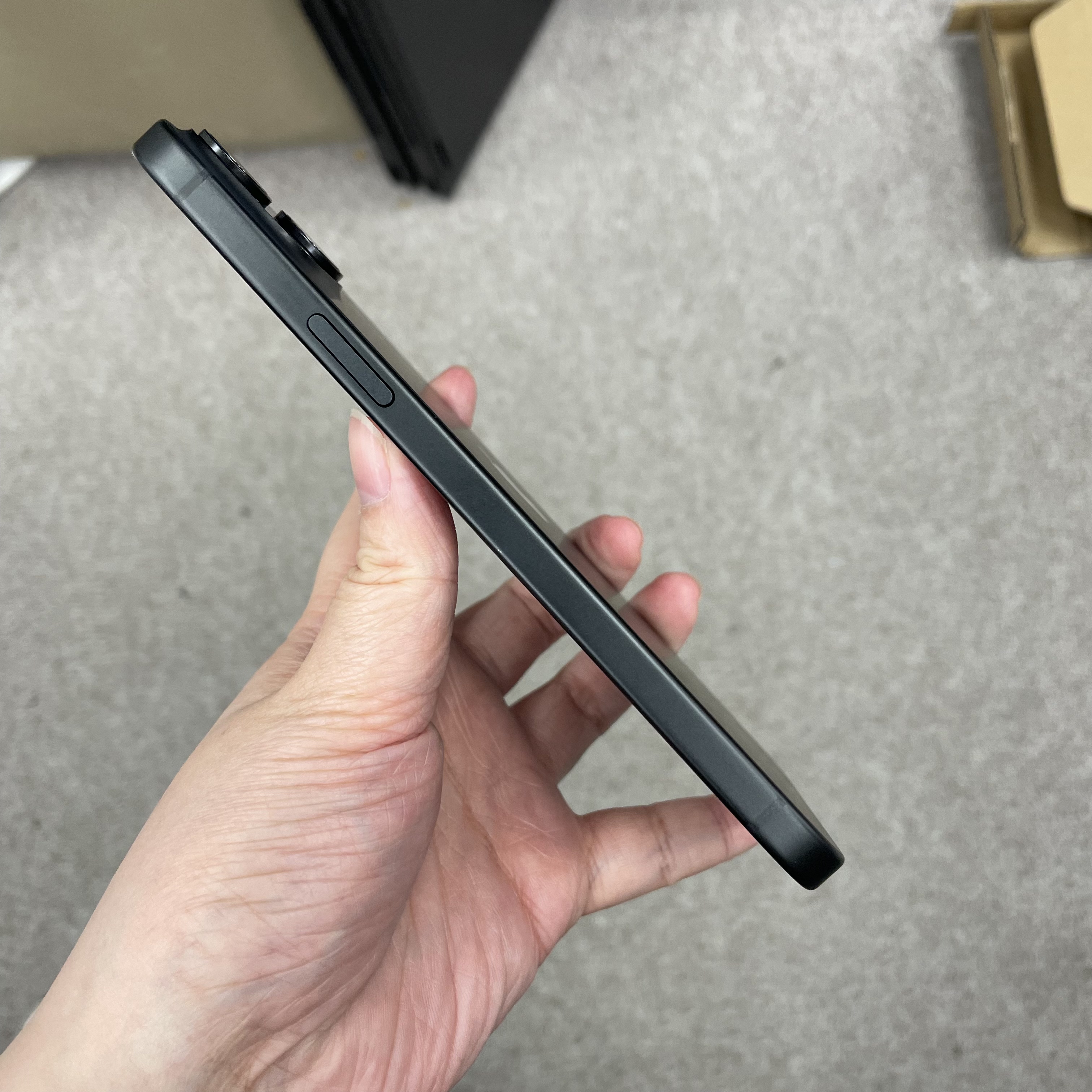 *5654 15 Plus 勁靚機 256GB 電100 黑色 black