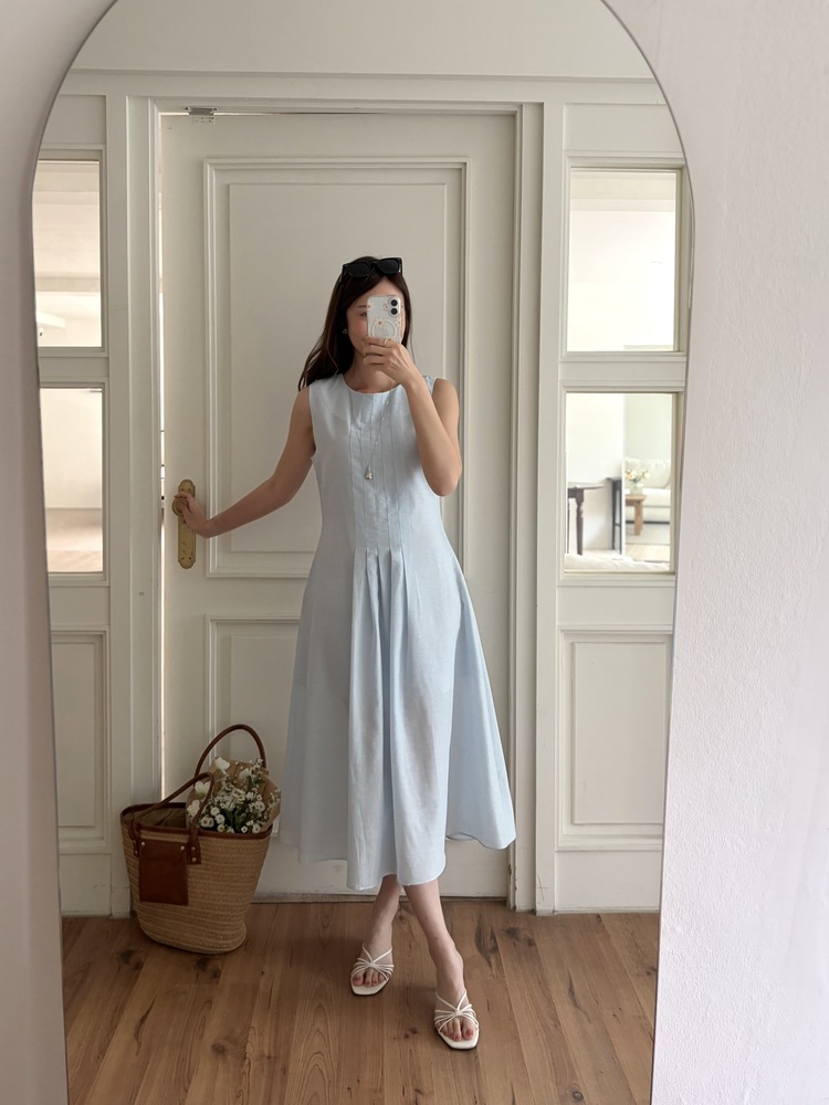Linen Pintuck Dress (Blue)