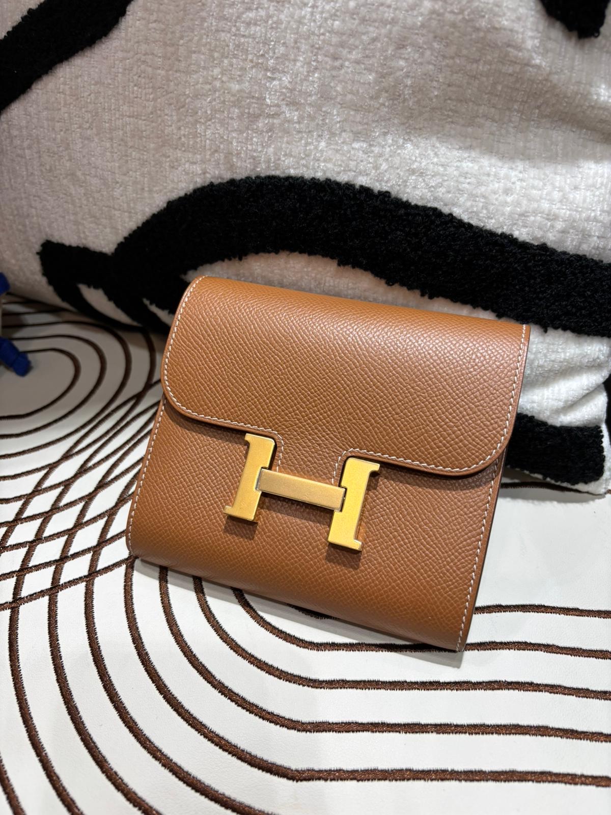 Hermes Constance wallet STAMP Y 金金Epsom 牛皮 100%Authentic ,98%new✅box 