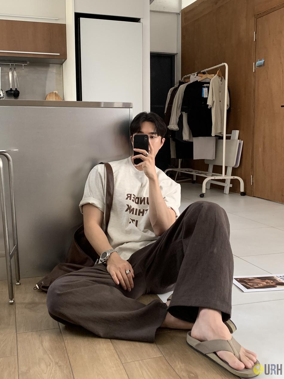 【100%保證韓國直送】復古金屬扣側邊抽繩皮革斜揹/肩揹袋 👜 [2 color] RL113061