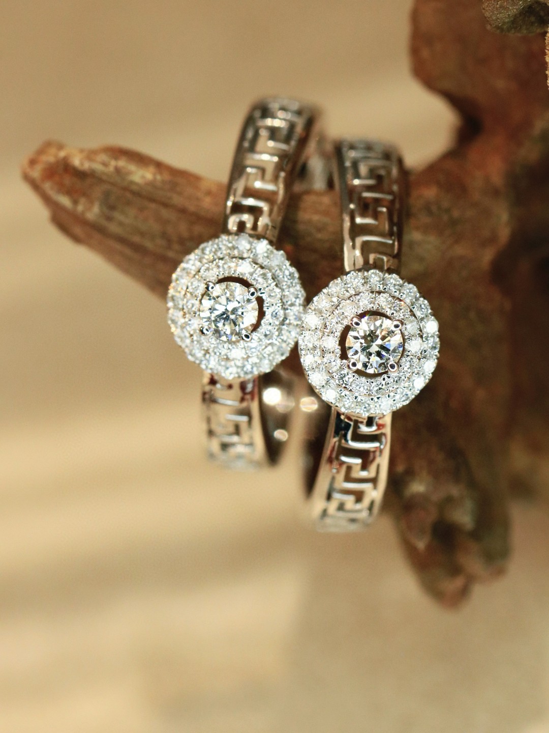 18K Diamond Ring 