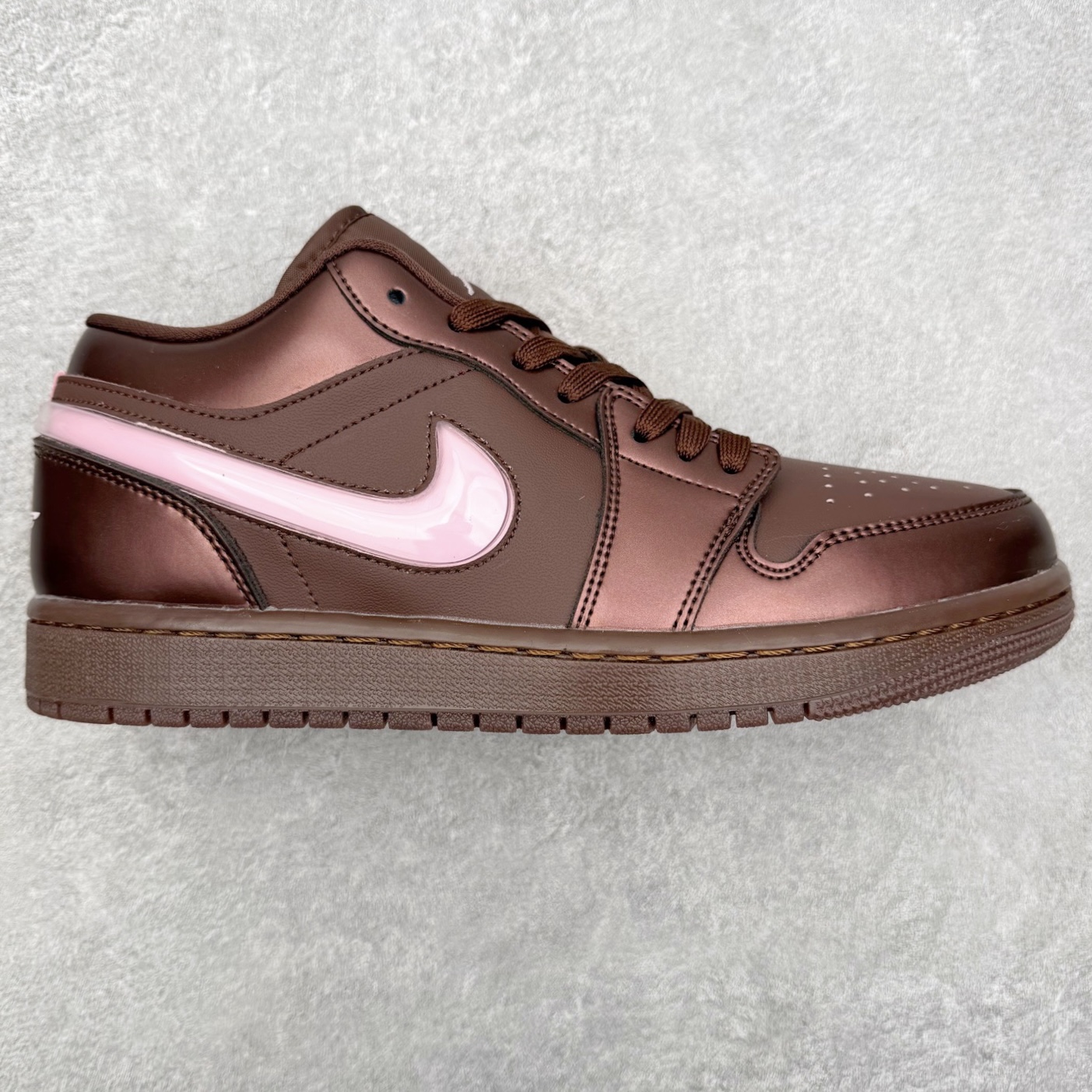 Air Jordan 1 Low HQ3458-142