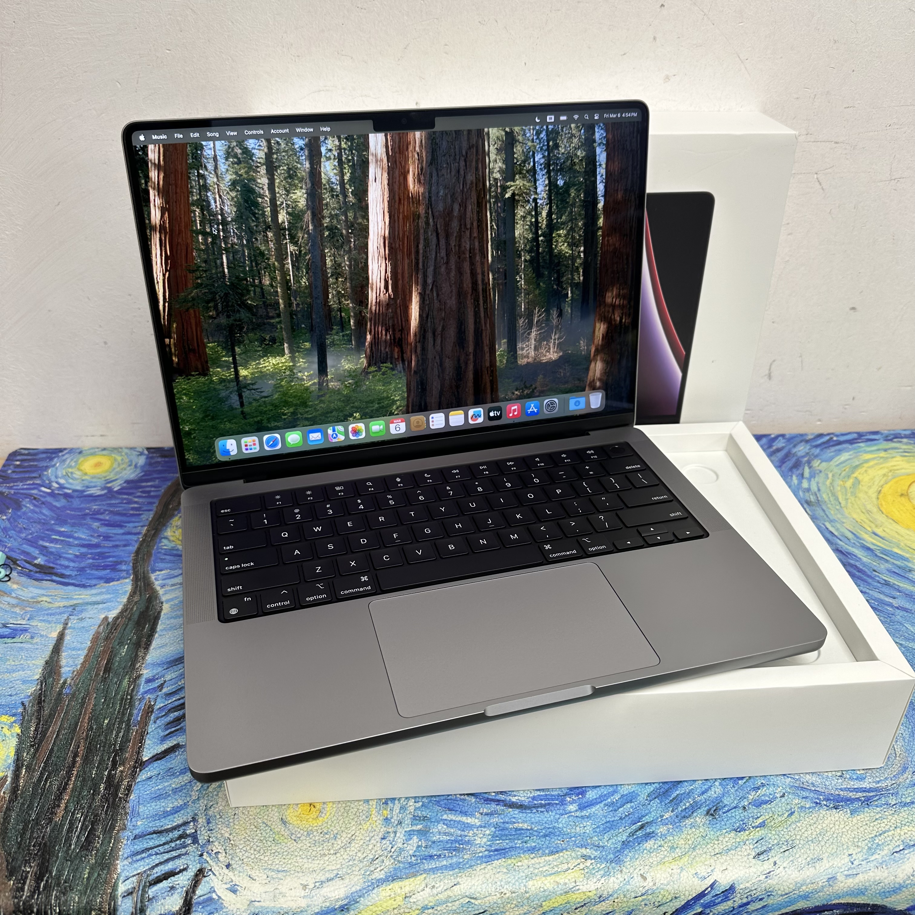 #5685 （14寸MacBookM2 Pro🔥 )APPLE  MacBook M2 Pro 2022/M2 Pro CPU/16GB Ram/512GB SSD/16核心GPU/Liquid Retina XDR Mon/14寸/黑色/ Gaming Laptop/ Notebook / 