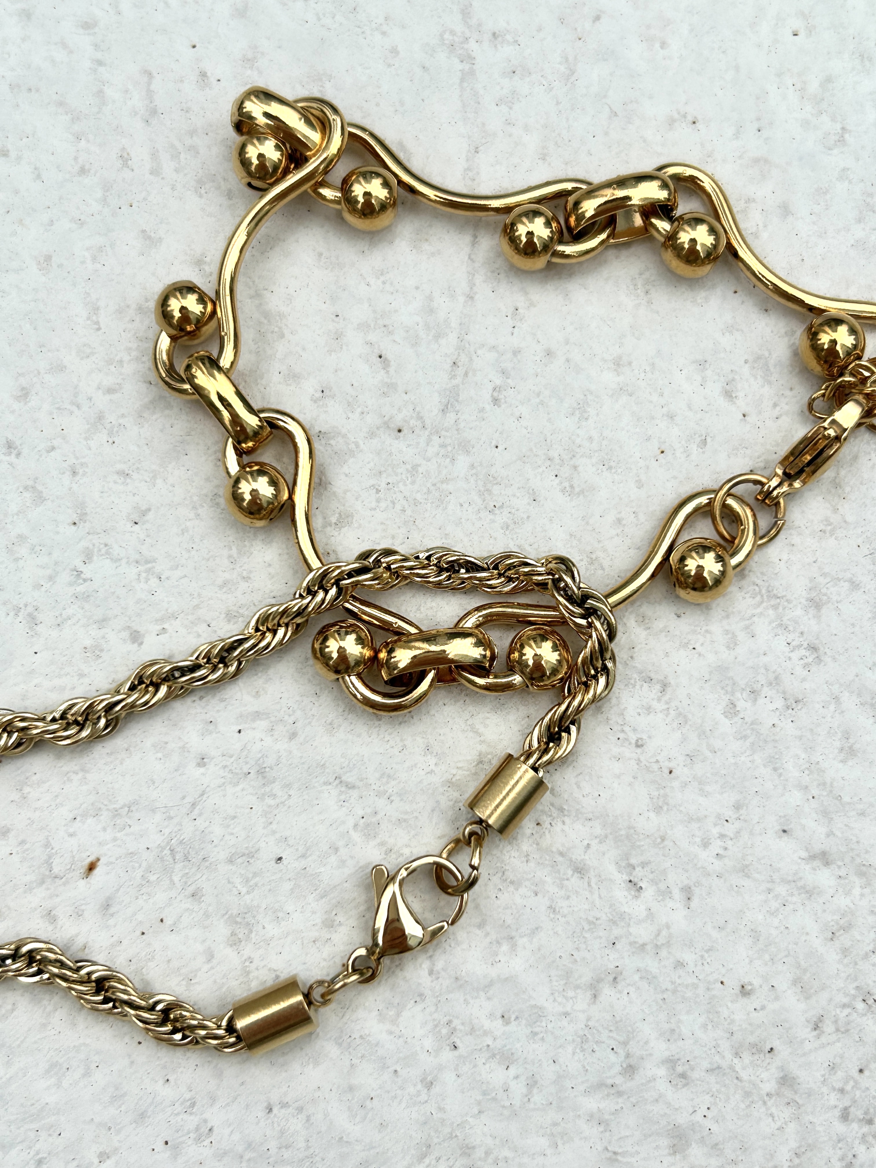 Gold twist stainless bracelet