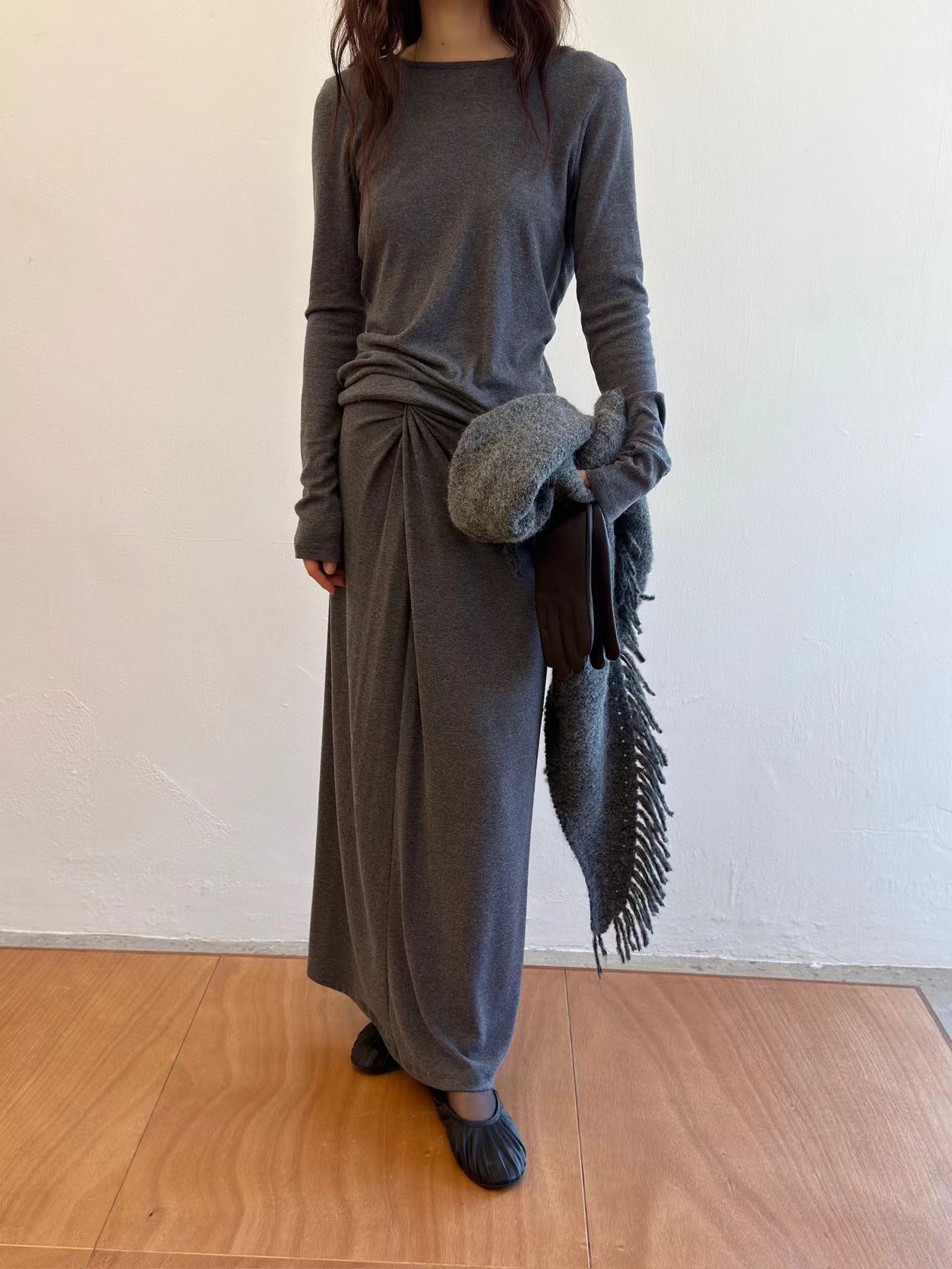 Elegant knot long skirt