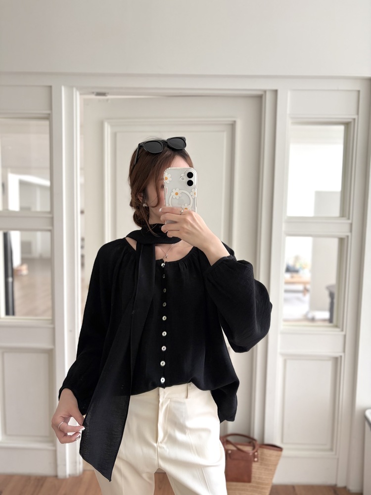 Eloise Tie-Neck Blouse (Black)