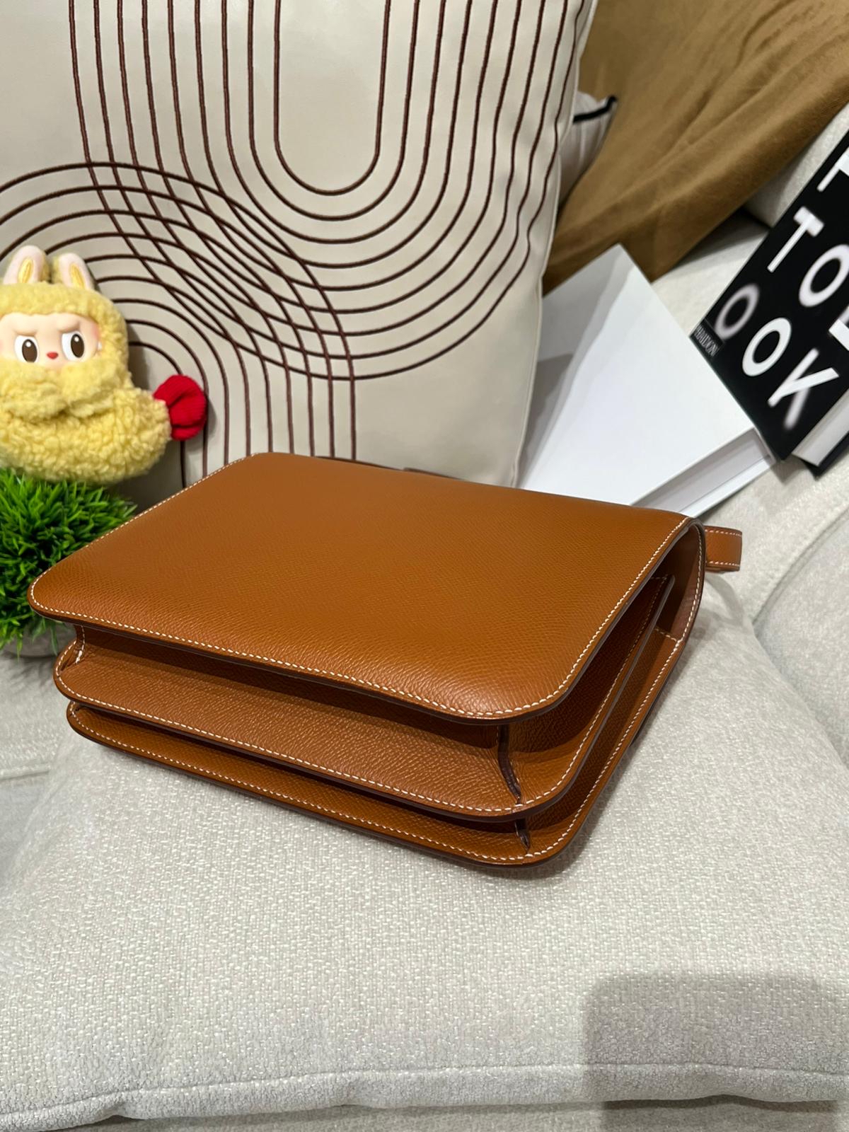 HERMES CONSTANCE 24, STAMP Z GOLD 銀扣，EPSOM牛皮，原裝貼 100%Authentic ,98%new ✅dust bag ✅box 