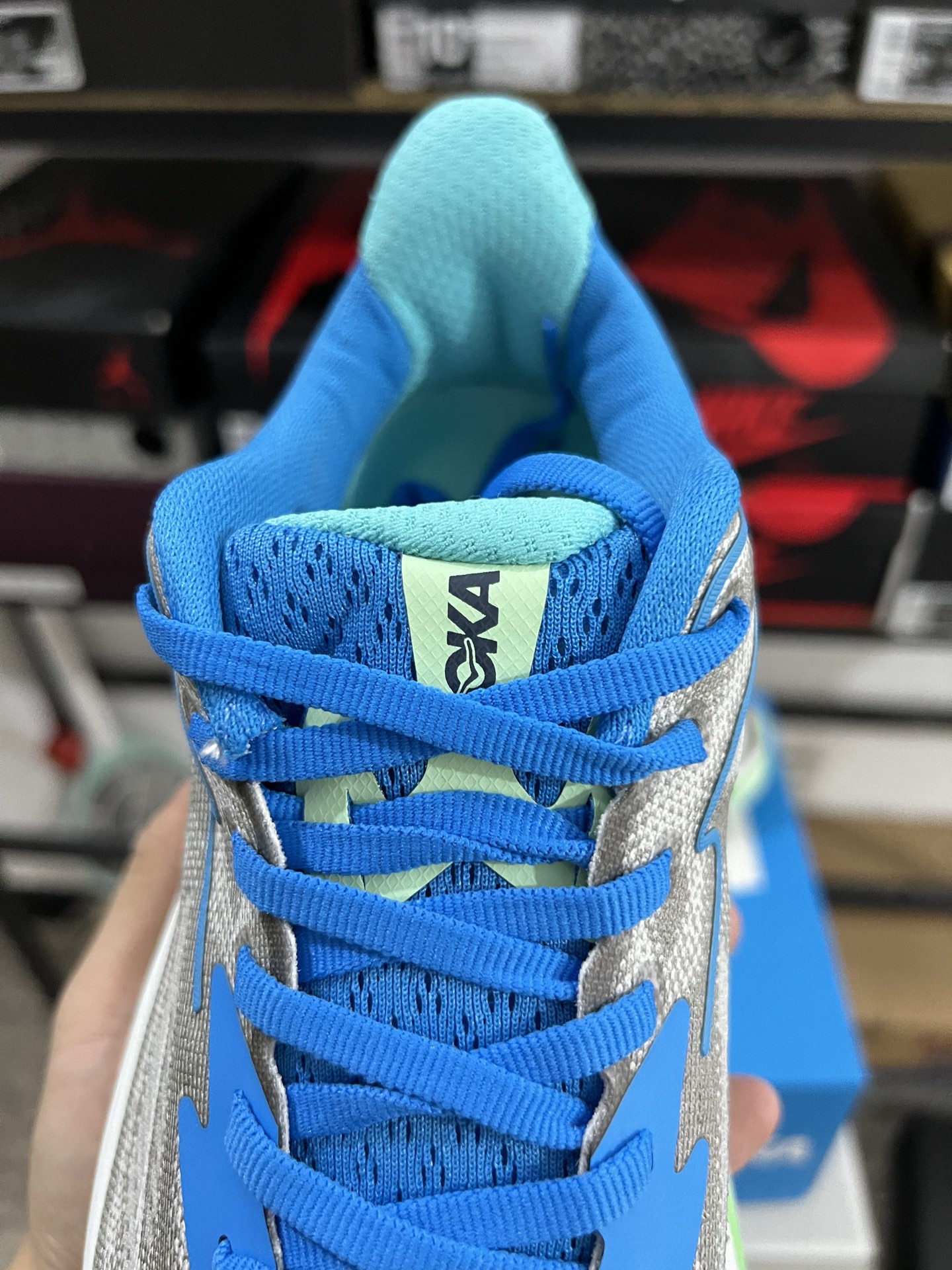 HOKA ONE ONE Clifton 10