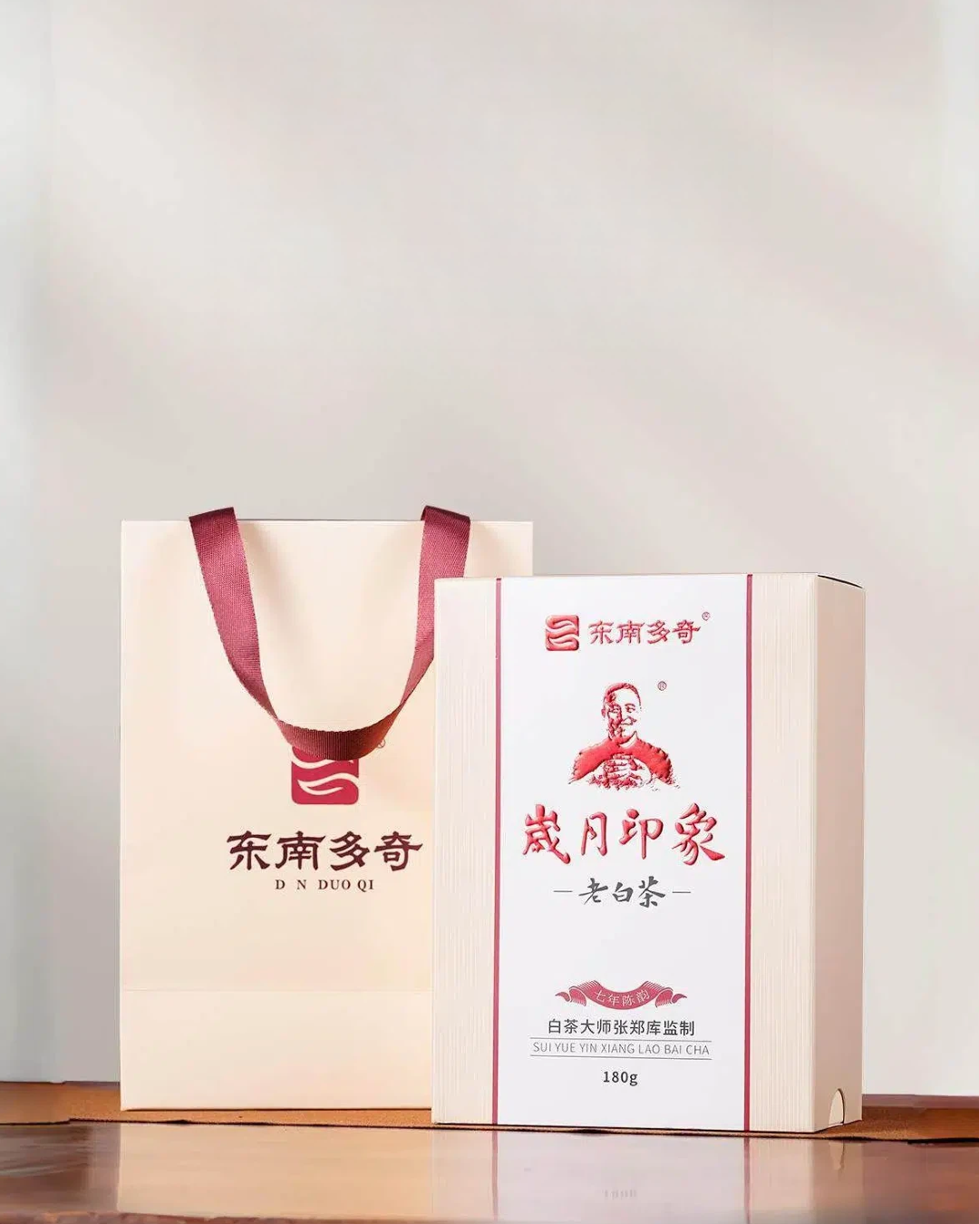 2015年 ｢歲月印象·老白茶｣180g（30g*6盒）