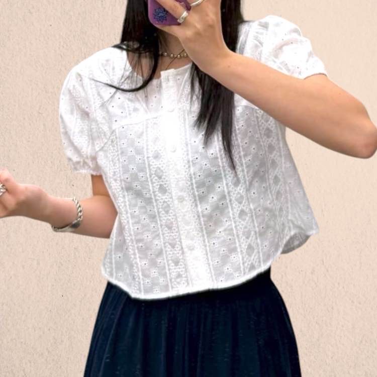 221312 通花Lace短Top
