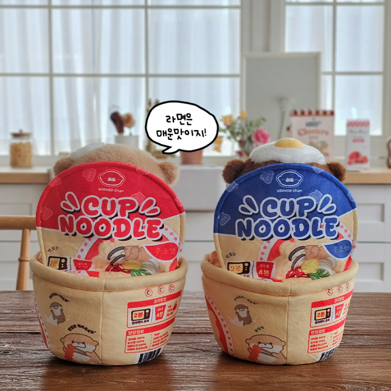 [Usousochan (우소우소짱)] 杯麵水獺27cm公仔 (2款)