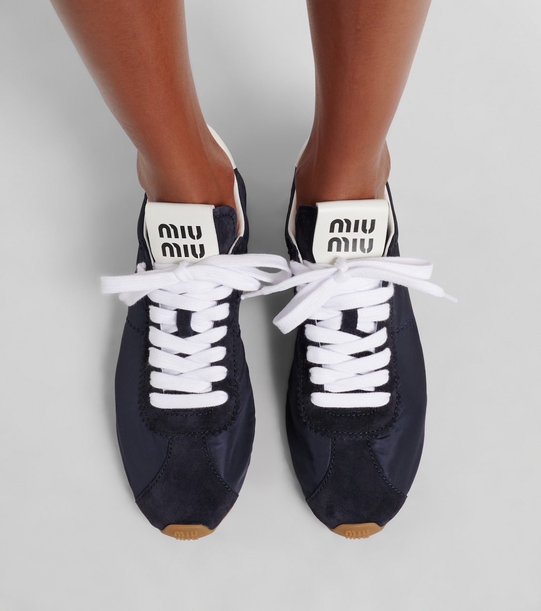 限時優惠✨現貨🍒MIUMIU PLUME navy sneaker  Size 35/36.5/37/37.5/38