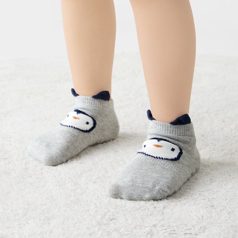 💚預訂 台灣直送💚兩色可愛動物提花防滑短襪三對裝
