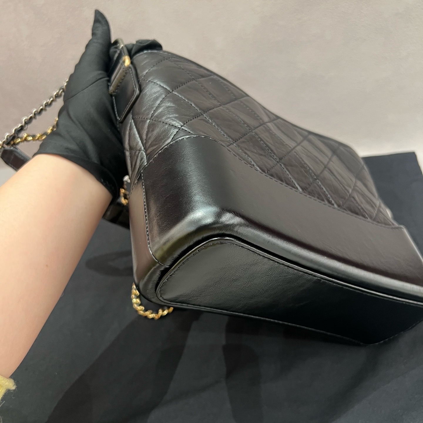 【預訂貨品】Chanel 20A黑金流浪包