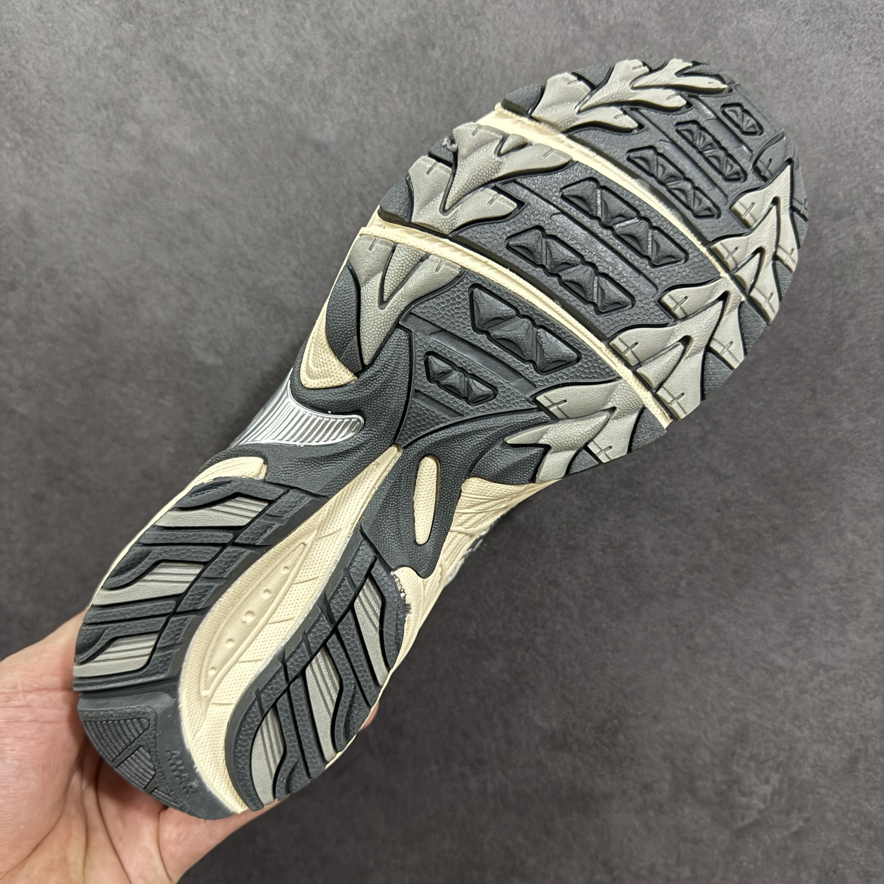 Asics Gel-Kahana TR Nexus 1203A872-101