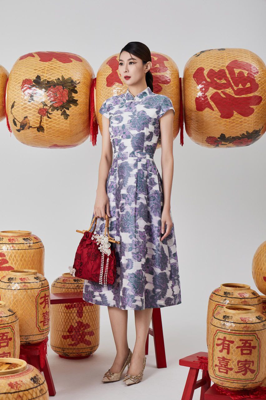 旗袍立领与斜襟盘扣连身裙 2118